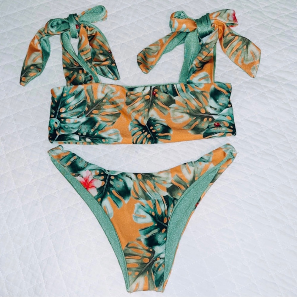 Lali and Layla Tropical bikini set